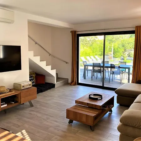 Coconing A 7min Des Plages - Piscine Chauffee - Clim - Bbq - Parking Privatif - Fibre Porto-Vecchio (Corsica)